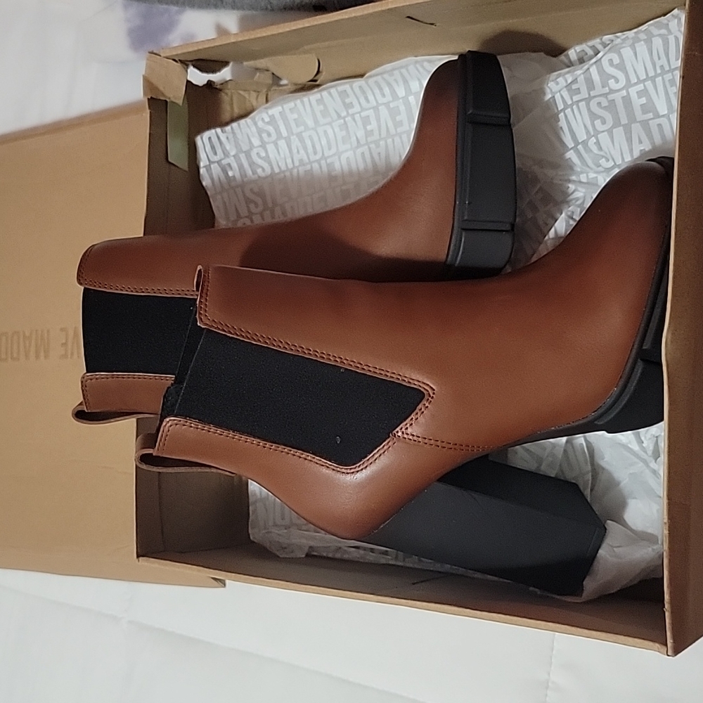 Steve Madden Revised Cognac Leather Boots  - Picture 4 of 8
